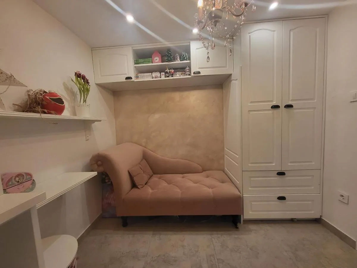 Vintage Apartment In The City Centre Old Town Ljubljana