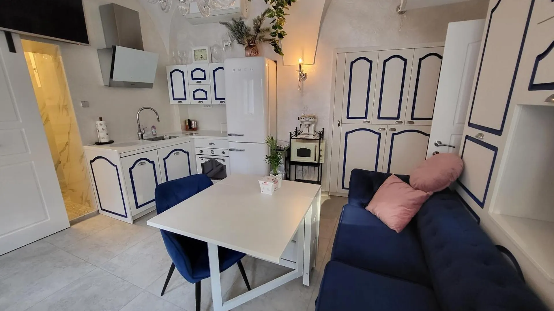 Vintage Apartment In The City Centre Old Town Ljubljana